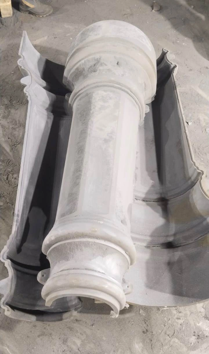 Основание уличного фонарного столба из чугуна
